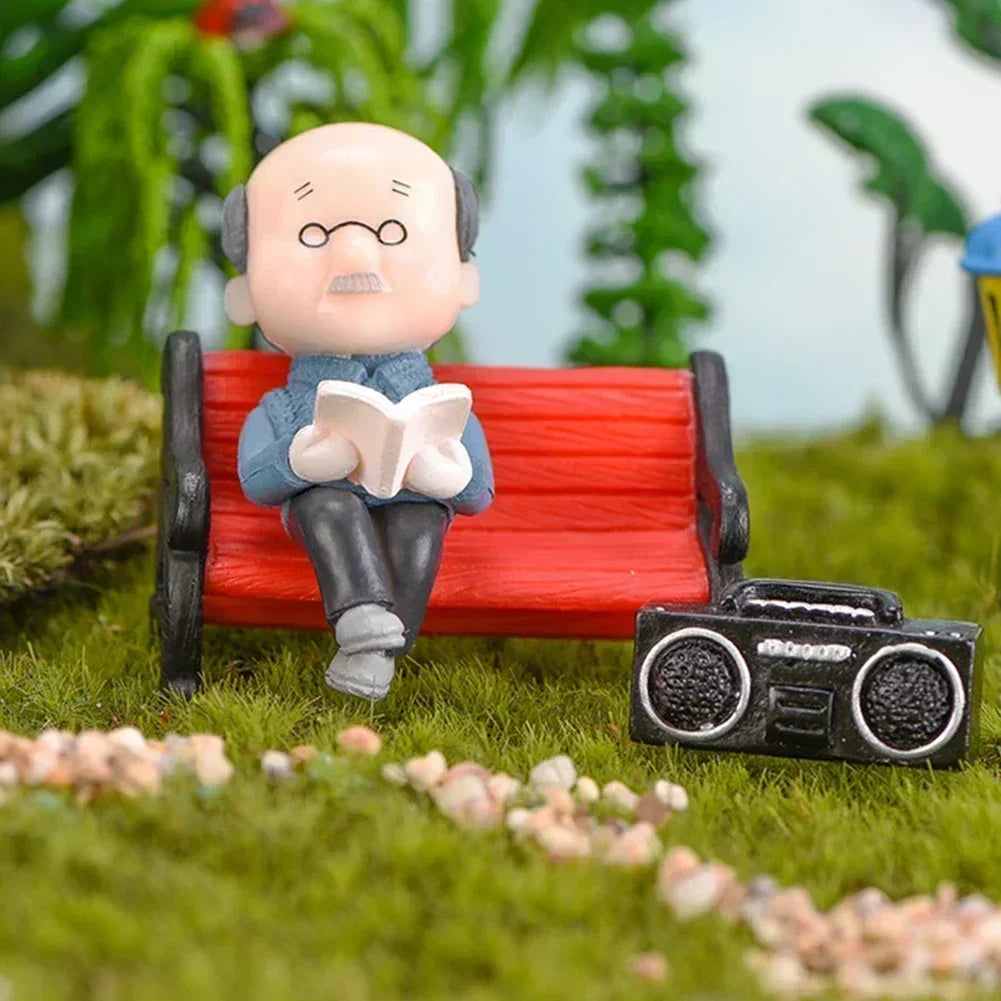 Mini Park Bench Grandpa Grandma Model