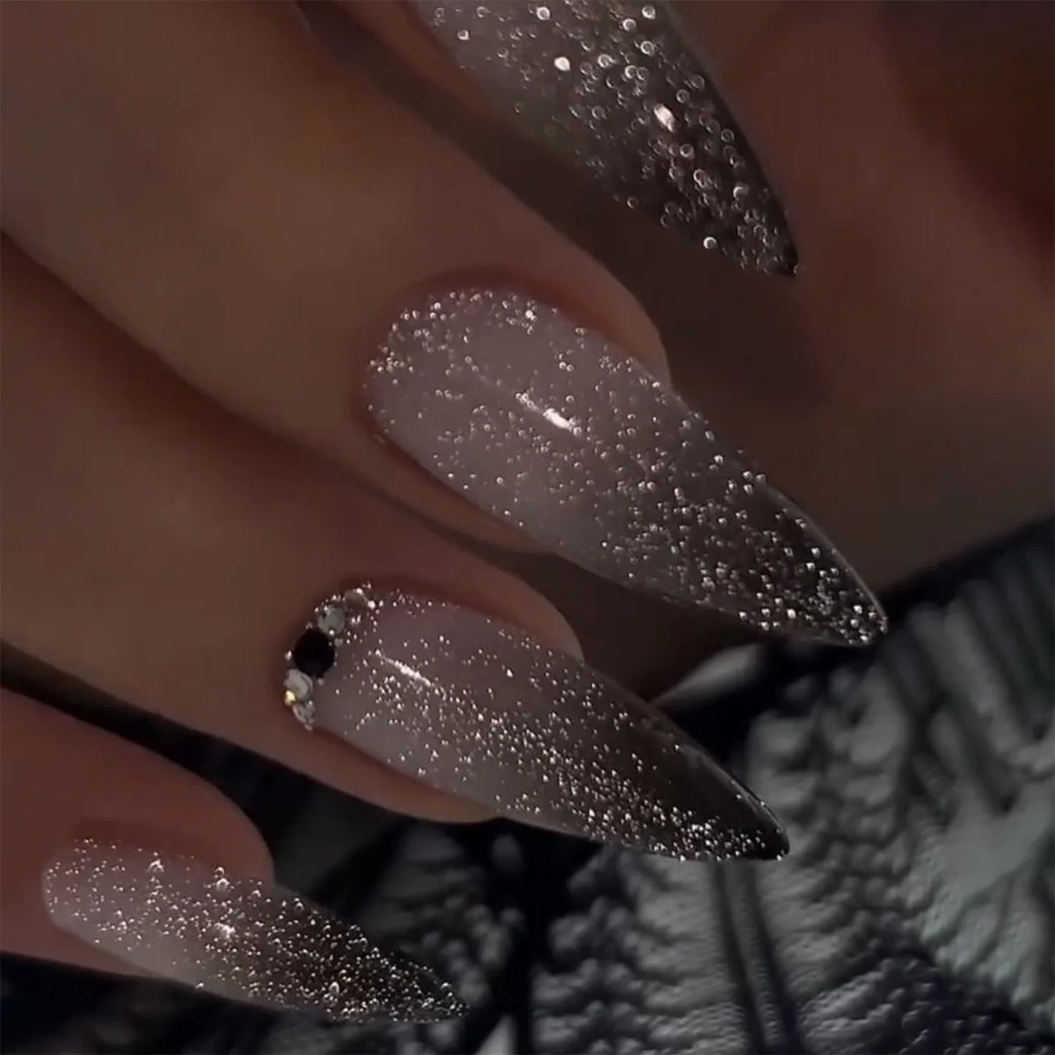 24Pcs Purple Heart Almond with Glue French Wearable Fake Nails