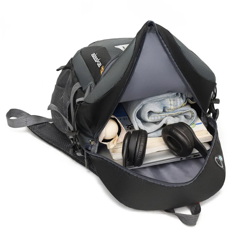 Fashion Large Capacity Waterproof Travel Hiking Backpack