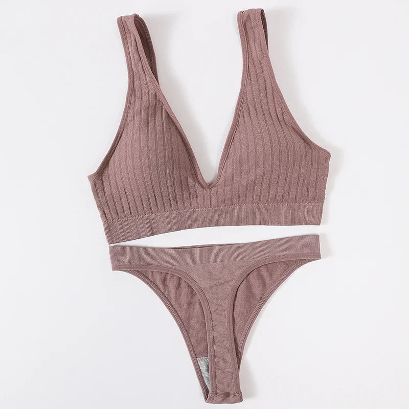 Women Seamless Underwear Deep V Bras Sport Top Lingerie Set